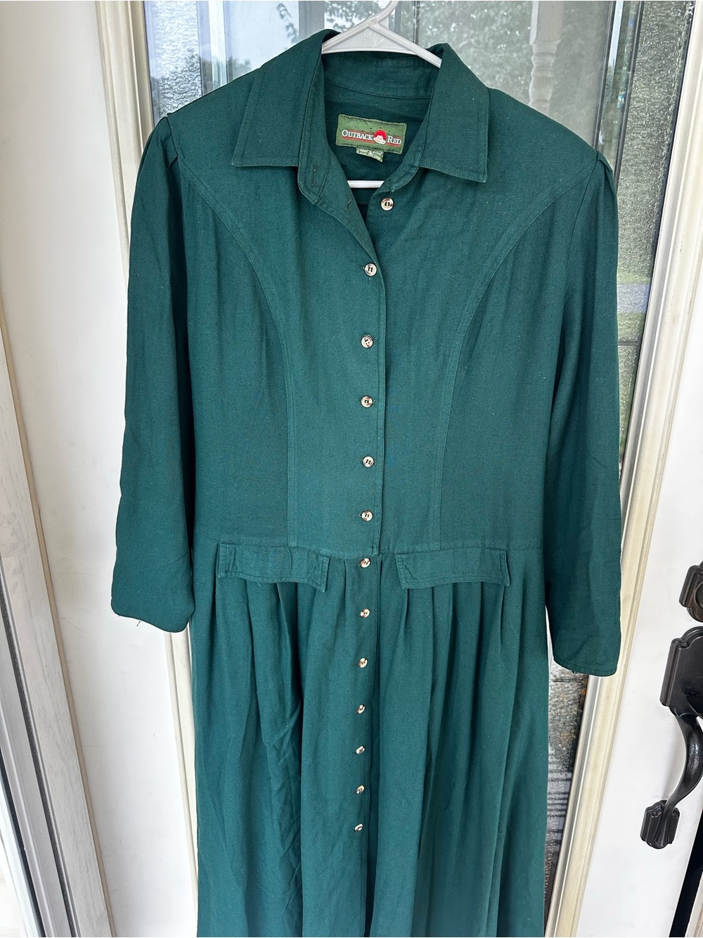 Outback Red 100% silk noile Forest Green Long Sleeve Button-Front Dress